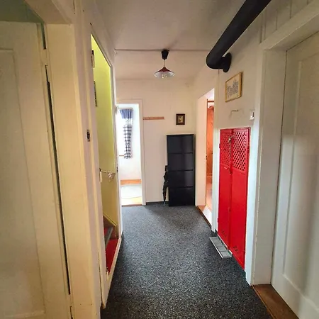 شاليه Casa Uno Heimeliges Mitten In سبيز