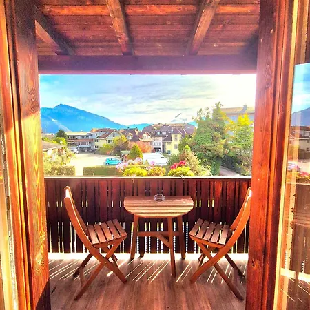 Casa Uno Heimeliges Mitten In Chalet