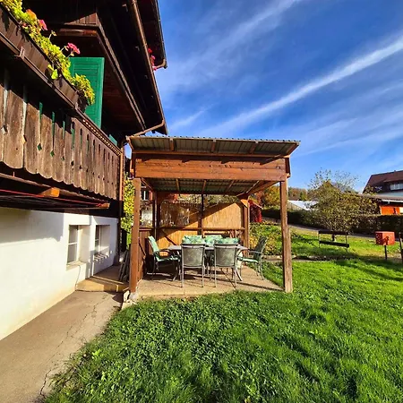 Casa Uno Heimeliges Mitten In *