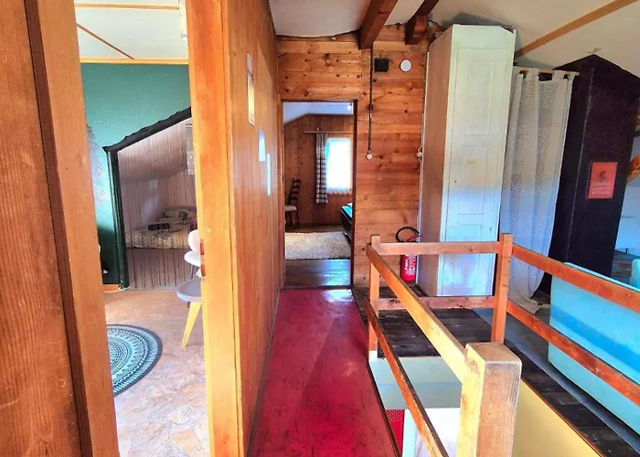 Casa Uno Heimeliges Mitten In Alpesi faház